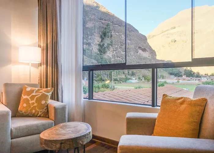 Ayra Boutique Hotel *